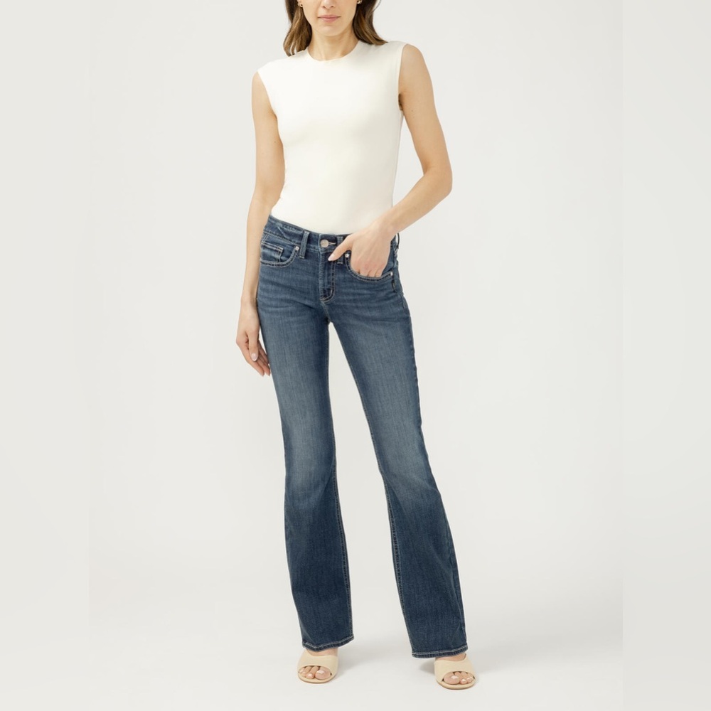 NWT Silver Jeans Co. Suki Mid Rise Bootcut Jeans in Sundown